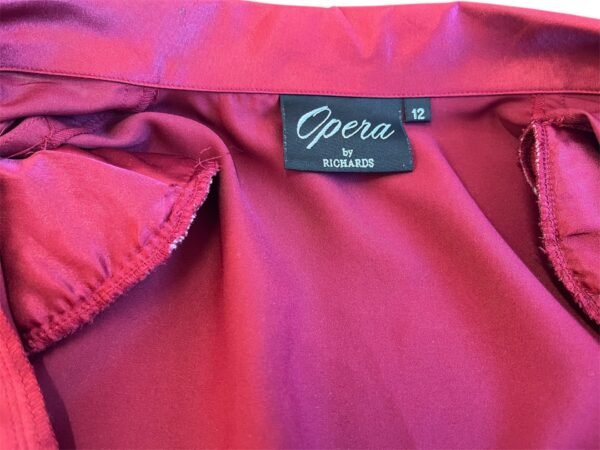 Opera-by-Richards-Bordeaux-Rood-borduursel-maat-L