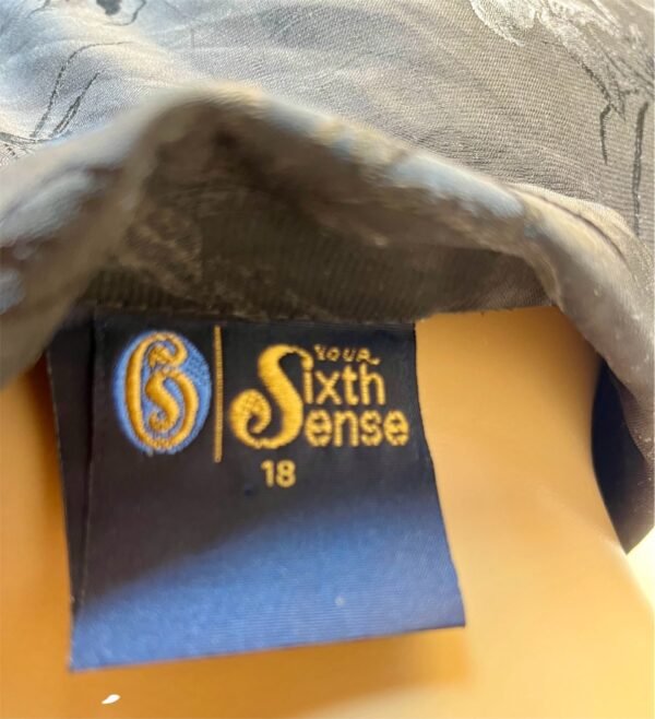 C&A-Your-Sixth-Sense-Zwart-bloemen-XXL C&A-Your-Sixth-Sense-Zwart-bloemen-XXL